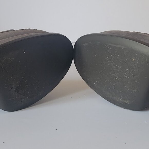 Yves Saint Laurent Gray Suede Round Toe High Heels Platform YSL Pumps - Picture 12 of 14